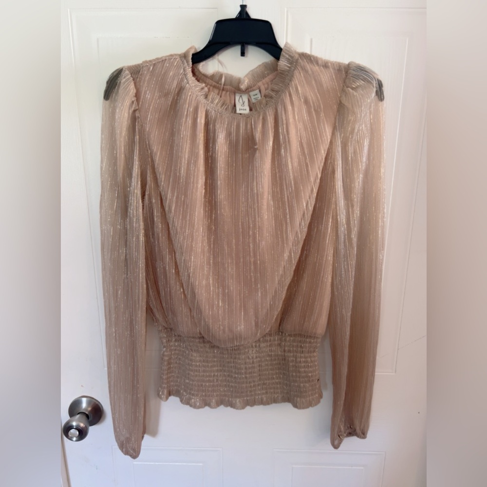 Shimmering gold top